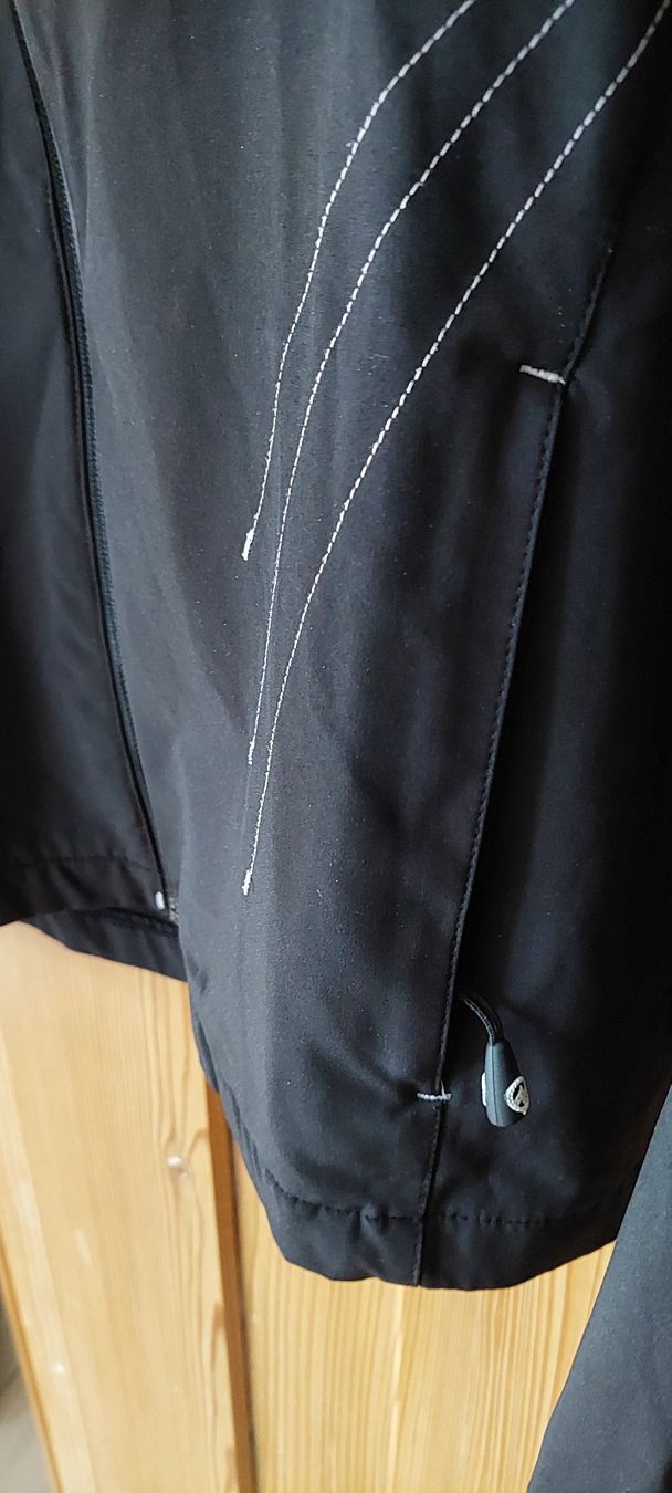 Giacche: Sportjacke – Usato da Winterthur venduto da Seelenmusik 3