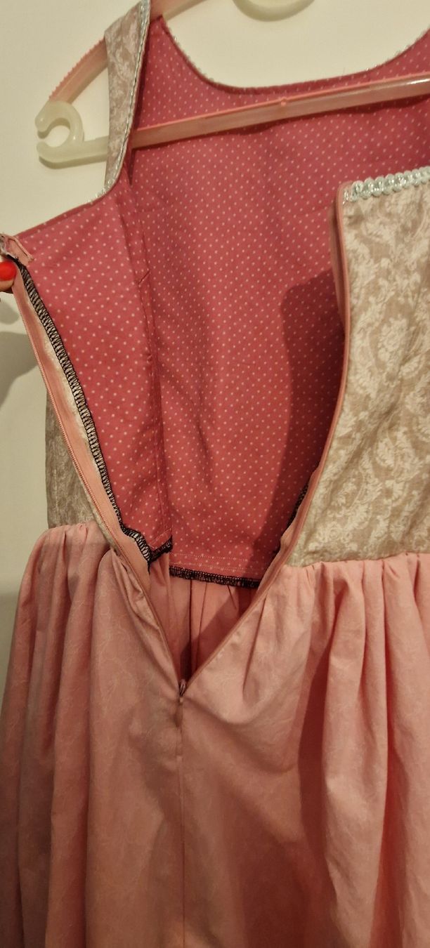 Vestiti: Dirndl Grösse 40 selbstgenäht – Nuovo (secondo la descrizione) da Itingen venduto da Claudia.E 2