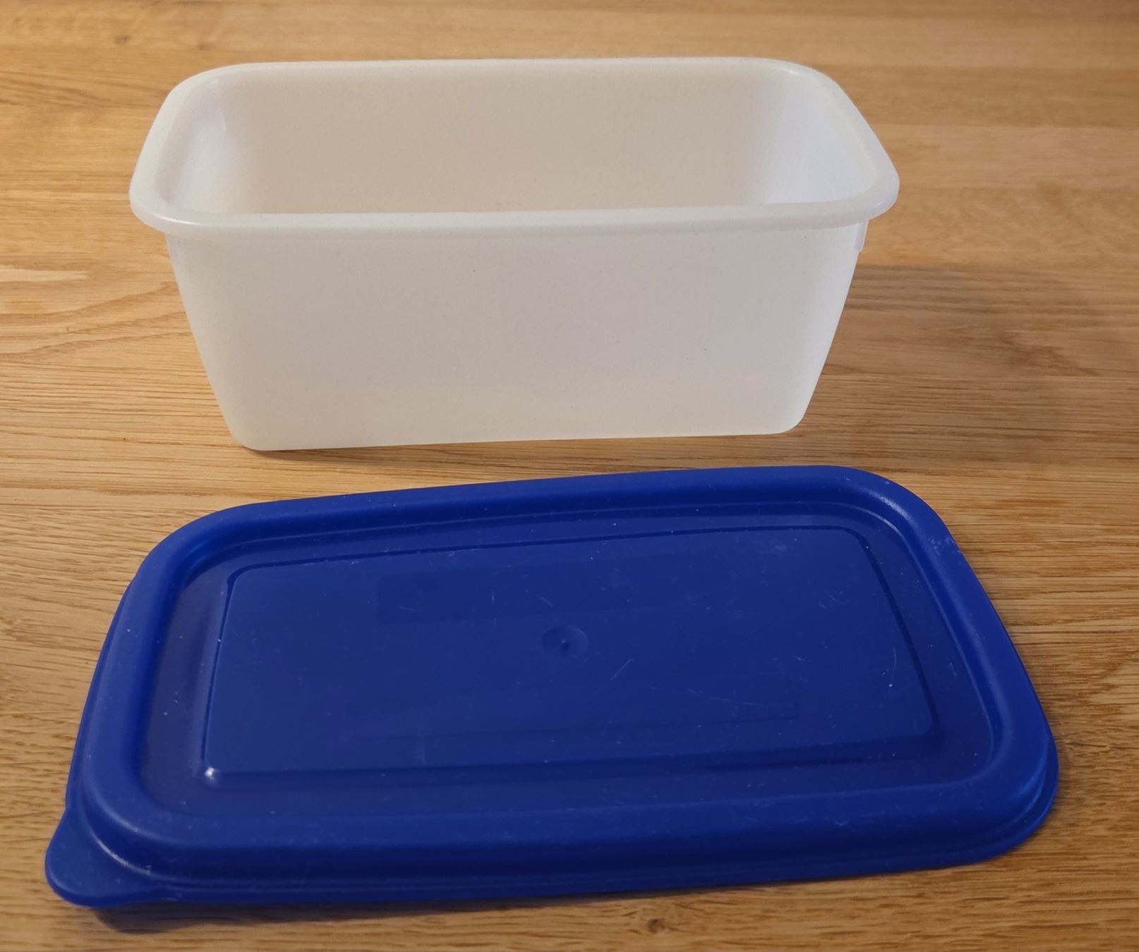 Tupperware Contenitori & Simili: tupper ware - Food Storage Box Set of 5 – Usato da Spreitenbach venduto da sar_pzg6 1