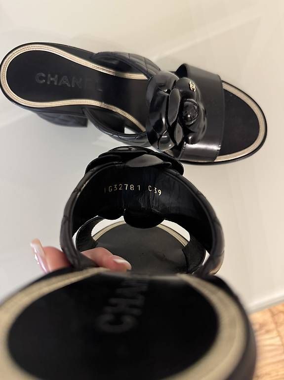 Chanel Scarpe da donna: Sandali col tacco Chanel – Usato da lugano venduto da xen_q9zz 2