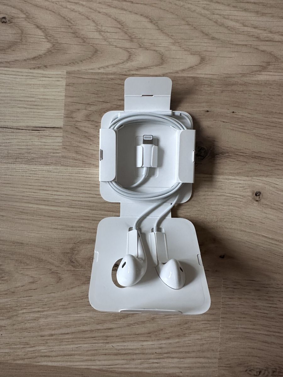 Apple Casques audio: Apple EarPods – Neuf avec emballage d'origine à Rikon im Tösstal par EliasGerber 1