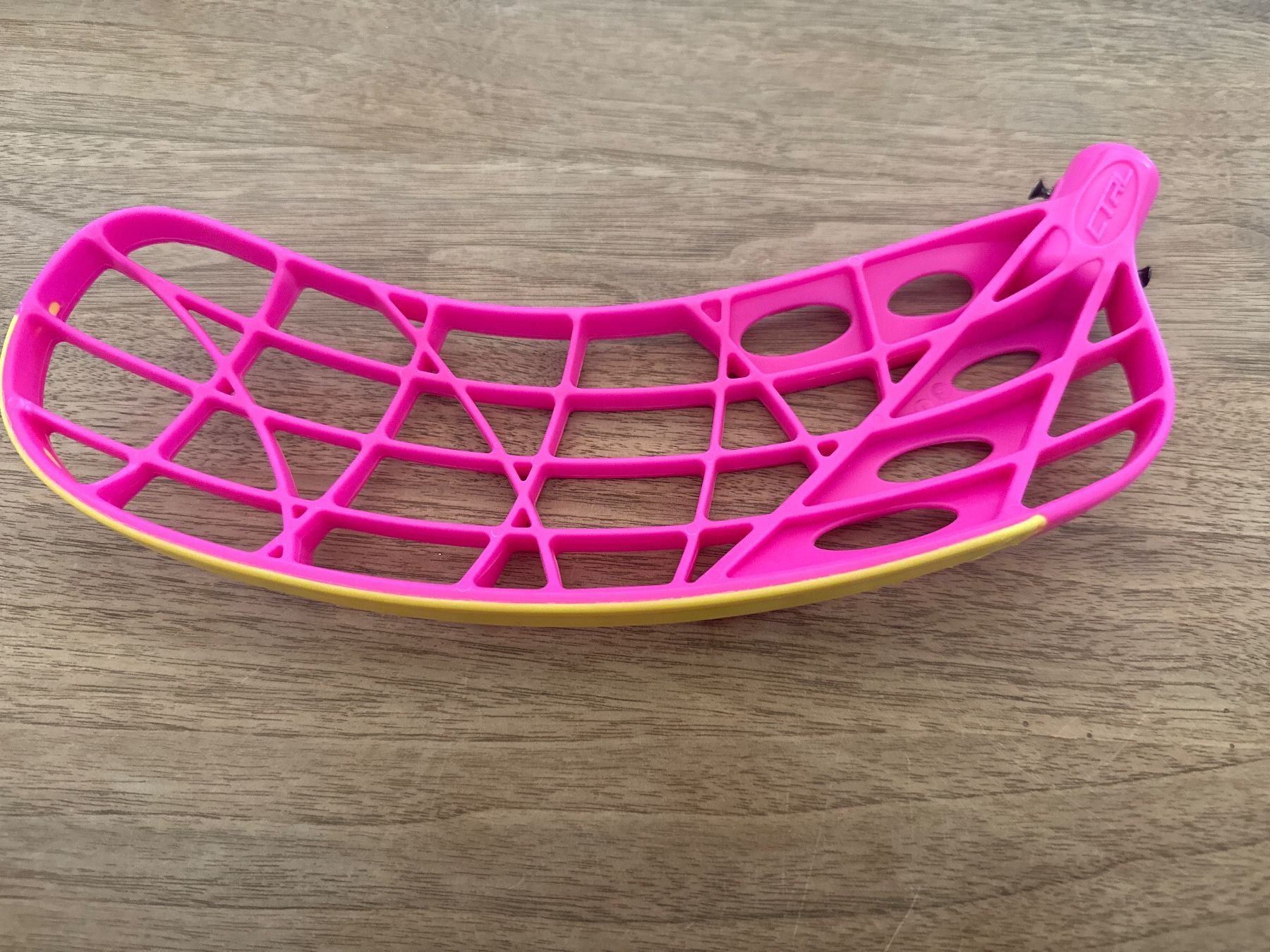Unihockey: Fatpipe Schaufel CTRL Rechts – Gebraucht aus Au (ZH) von Thanks