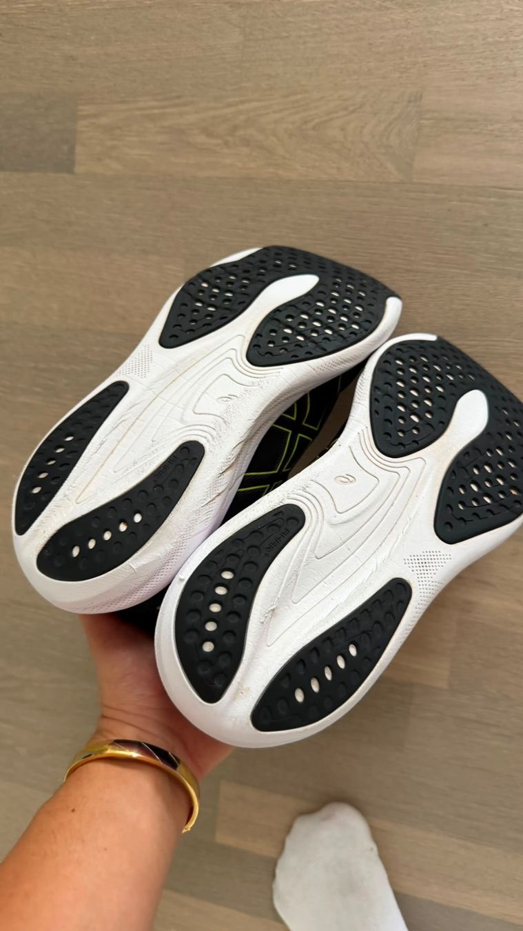 Asics Scarpe da donna: ASICS Turnschuhe – Usato da Bülach venduto da Cucculi 6