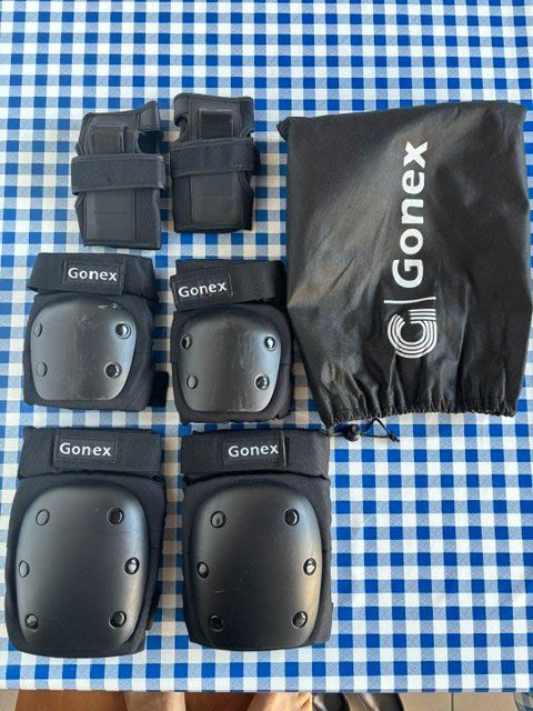 Schutz & Schoner: Schoner Skateboard Kinder 3er Set- Gr. 7-9 Jahre – Gebraucht aus Zürich von kicconet