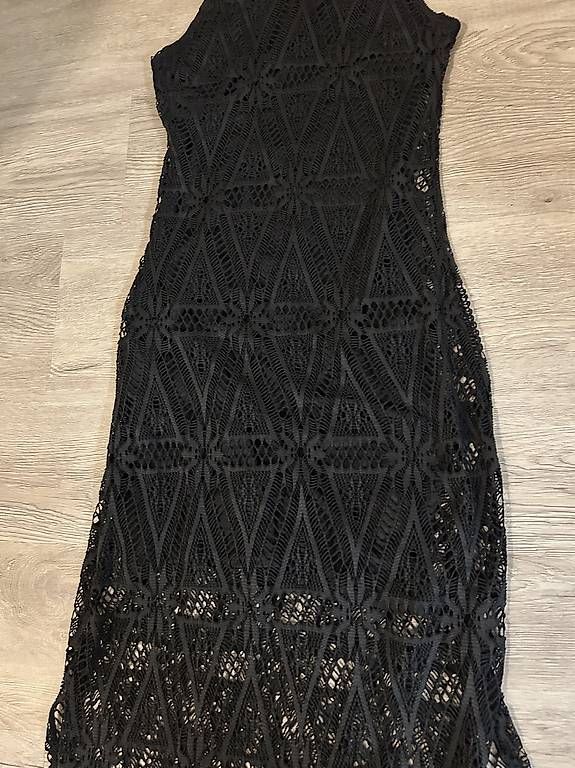 Vestiti: Langes Kleid – Usato da Schwerzenbach venduto da nic_zt5r 3