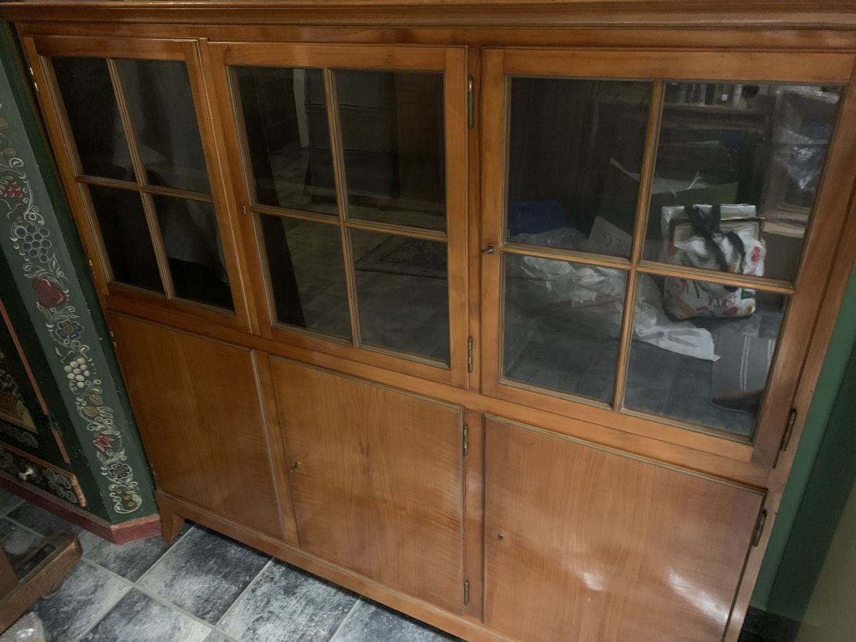 Buffets: Elegantes Kirschbaum Möbel – D'occasion à Wolfhalden par SecondAntique 1