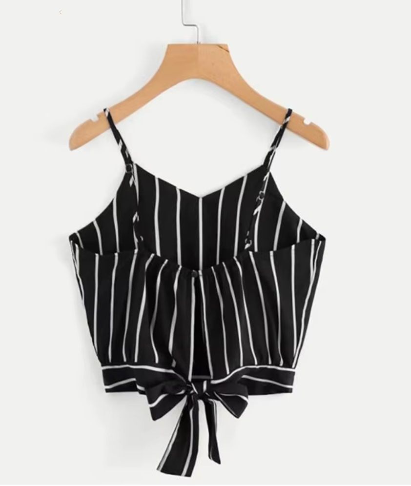 Top: NEU schickes Crop-Top, Gr. S – Nuovo (secondo la descrizione) da Winterthur venduto da Sunshine143