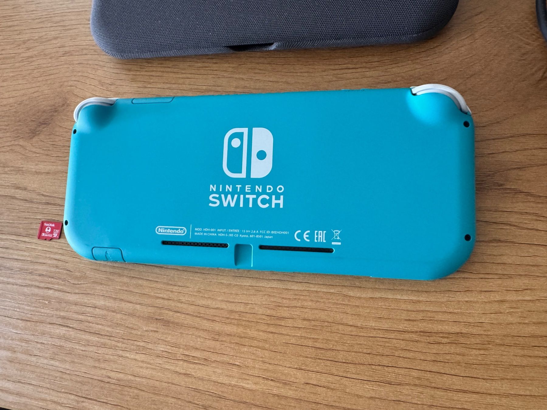 Nintendo Consoles: Nintendo Switch Lite – D'occasion à Dietikon par TschanzMatteo 1