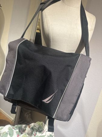 Nautica Schultertasche grau/schwarz Tasche