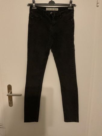 Schwarze Jeans