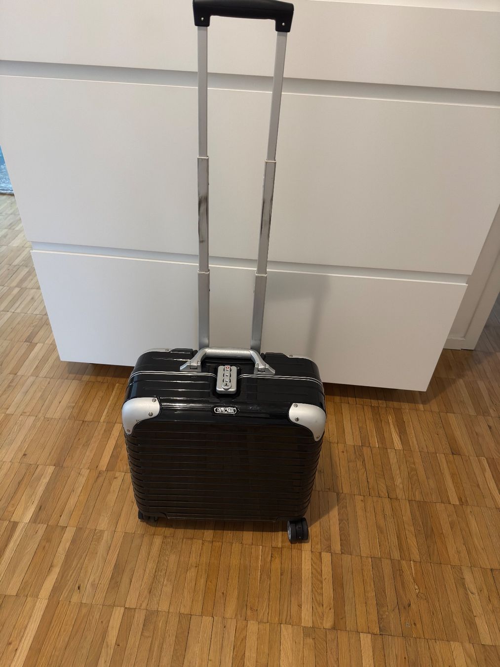 Rimowa Reisekoffer: Rimowa Business Trolley – Gebraucht aus Wallisellen von BlackWhite 3