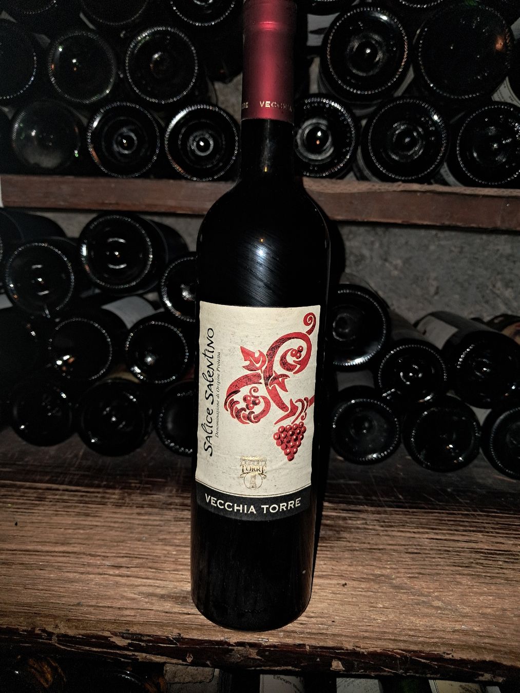 Vino: SALICE SALENTINO VECCHIA TORRE 2011 – Nuovo e nell'imballaggio originale da Le locle venduto da juliensaran
