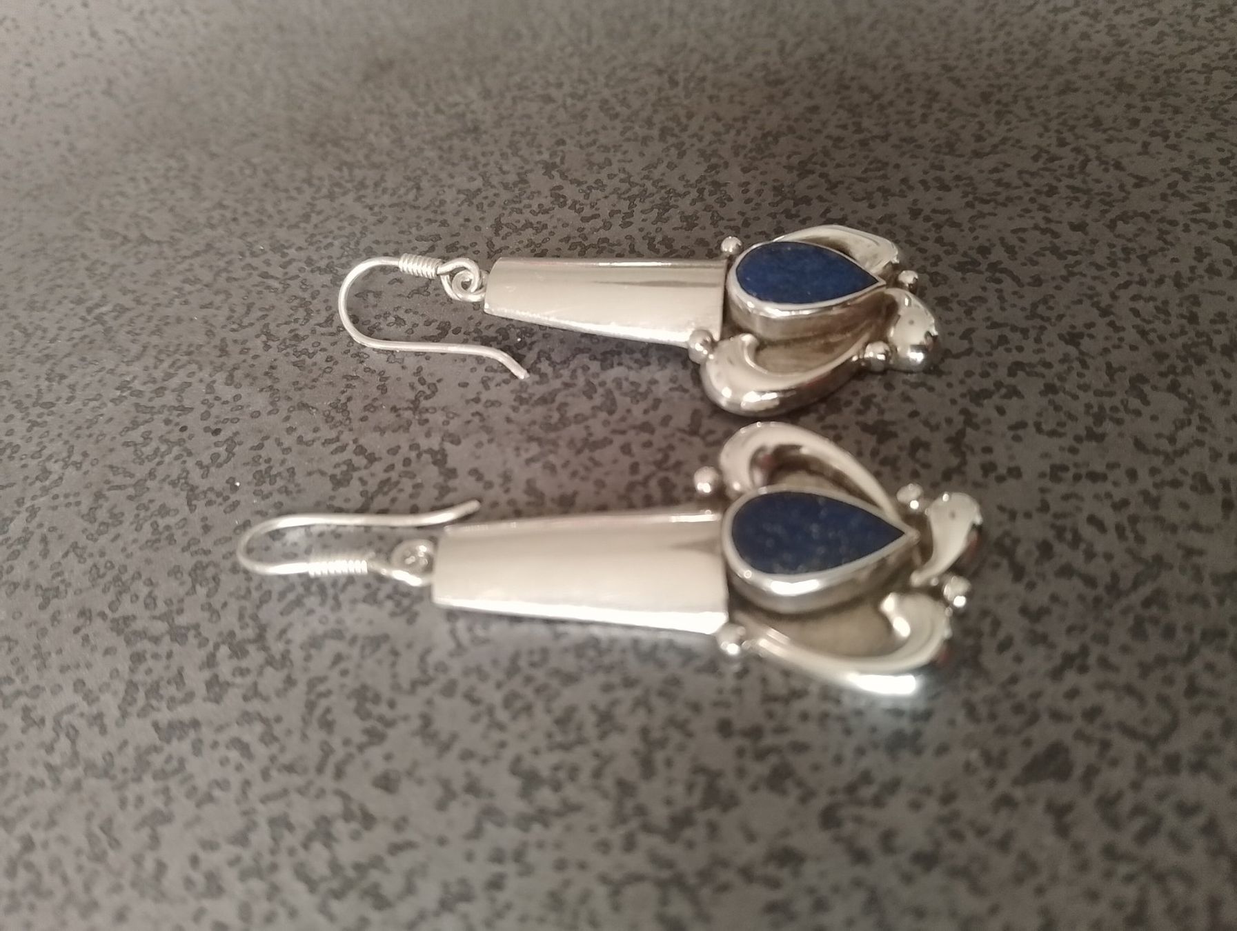 Orecchini pendenti & Orecchini a lobo: Hübsche Ohrhänger mit Lapislazuli Silber 925 – Usato da Luzern venduto da Seri4 4