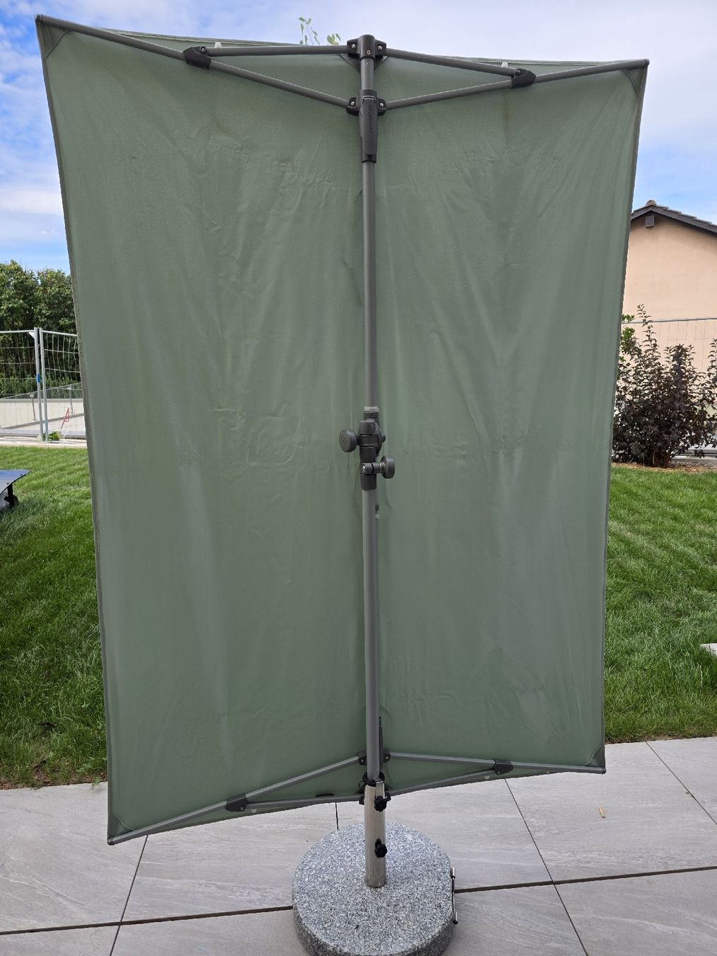Ombrelloni: parasol avec pied 30kg – Usato da Sullens venduto da per_hvt5 2