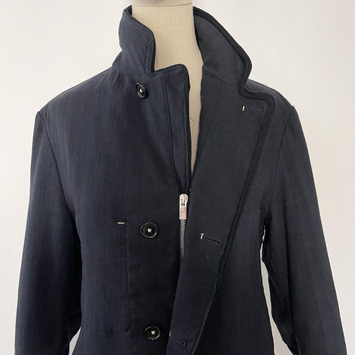 Giacche: HIGH USE Jacket – Nuovo (secondo la descrizione) da Emmen venduto da Avviivva_Com2023 1
