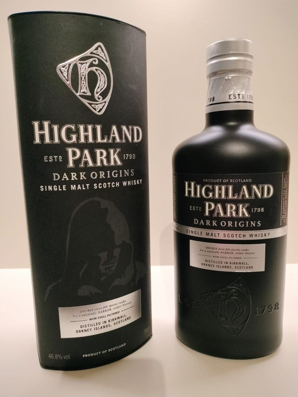 Highland Park Bevande alcoliche: Highland Park Dark Origins – Nuovo e nell'imballaggio originale da Winterthur venduto da MacSmith