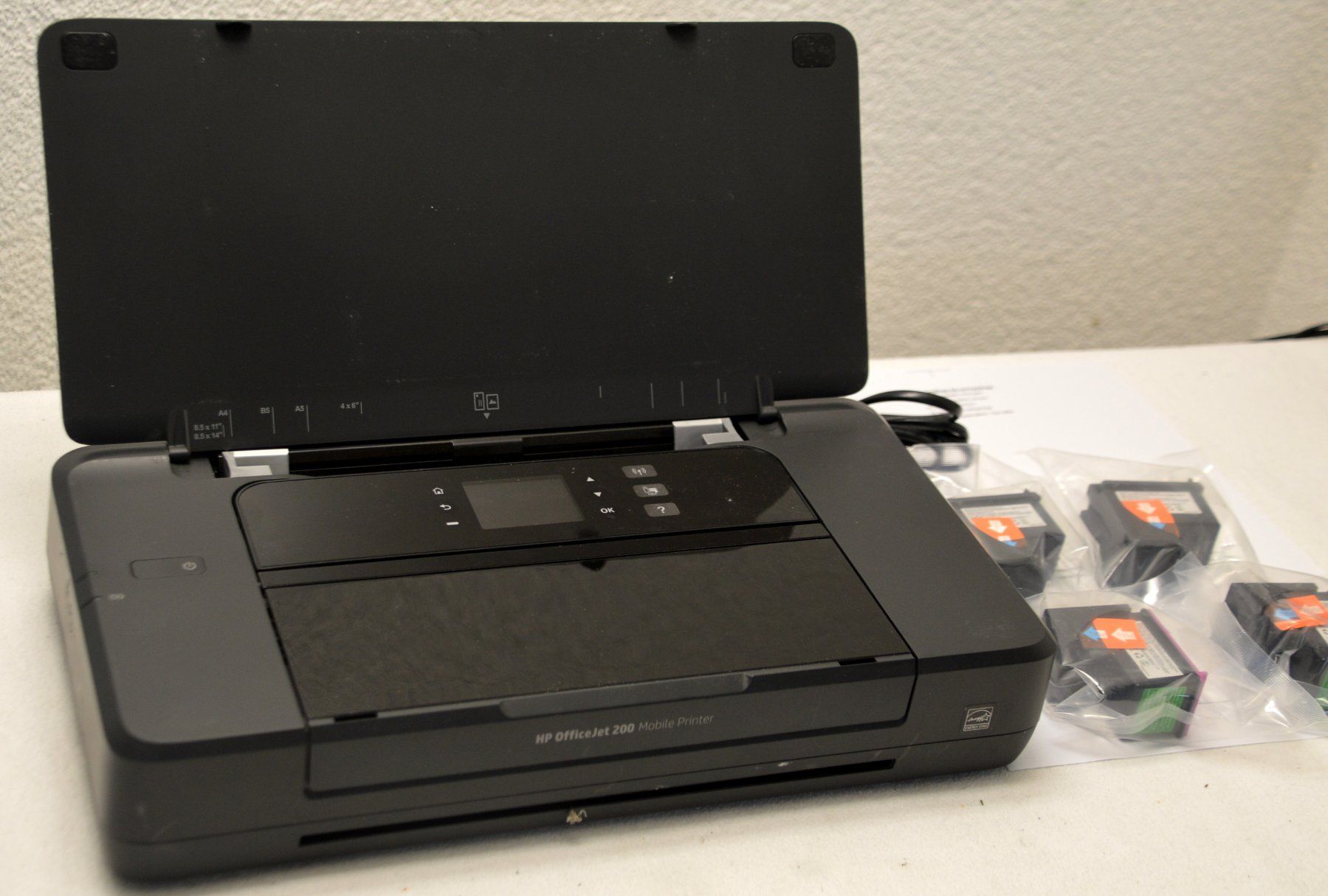 Hewlett Packard Drucker: HP OfficeJet 200 Mobile Printer Drucker / Imprimante – Gebraucht aus Collonges von arashee 1