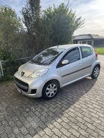 Peugeot 107 Kleinwagen Silber mit winterkompletträder