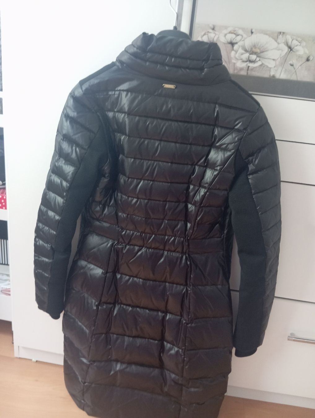 Cappotti: Gebrauchte Jacke, aber in gutem Zustand – Usato da  venduto da  1