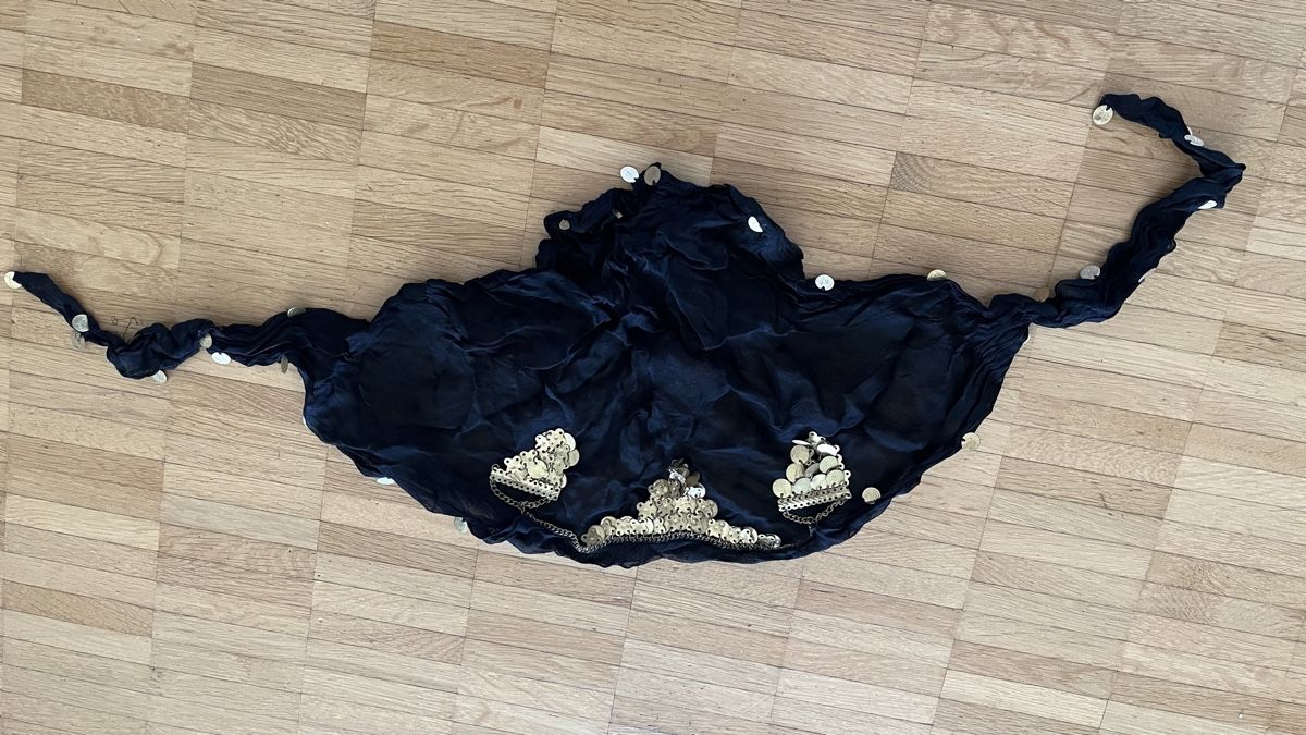 Costumi: Bauchtanz Hüfttuch – Usato da Ebikon venduto da Gismo0