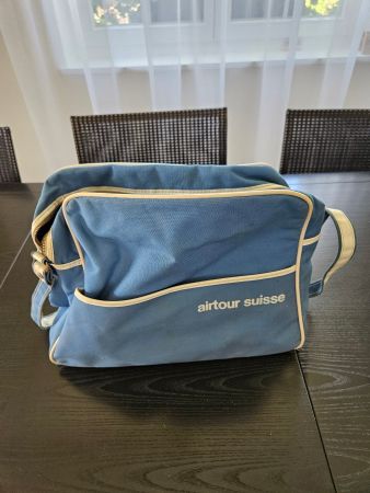 Alte Reisetasche Airtour Suisse (70er-Jahre)