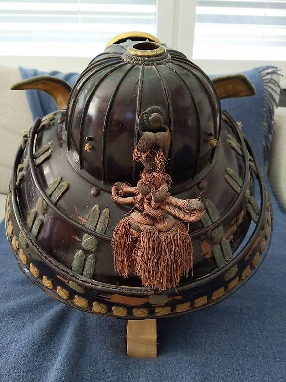 Abiti antichi: Casque samouraï - kabuto – Usato da Kerzers venduto da nausicaaviggia 2