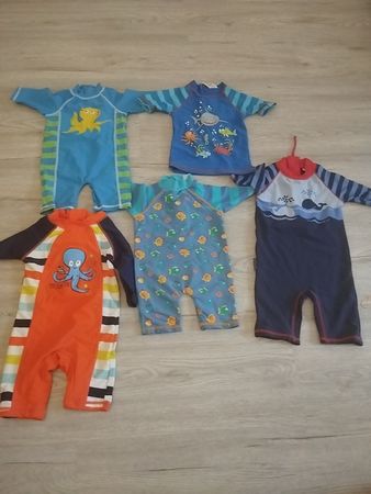 Badeanzüge / UV Schutzanzüge für Kinder, Grösse 86/92 (5)