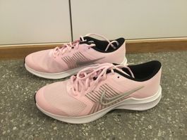 Nike Turnschuhe, Girl/Women, Gr. 38,  neu
