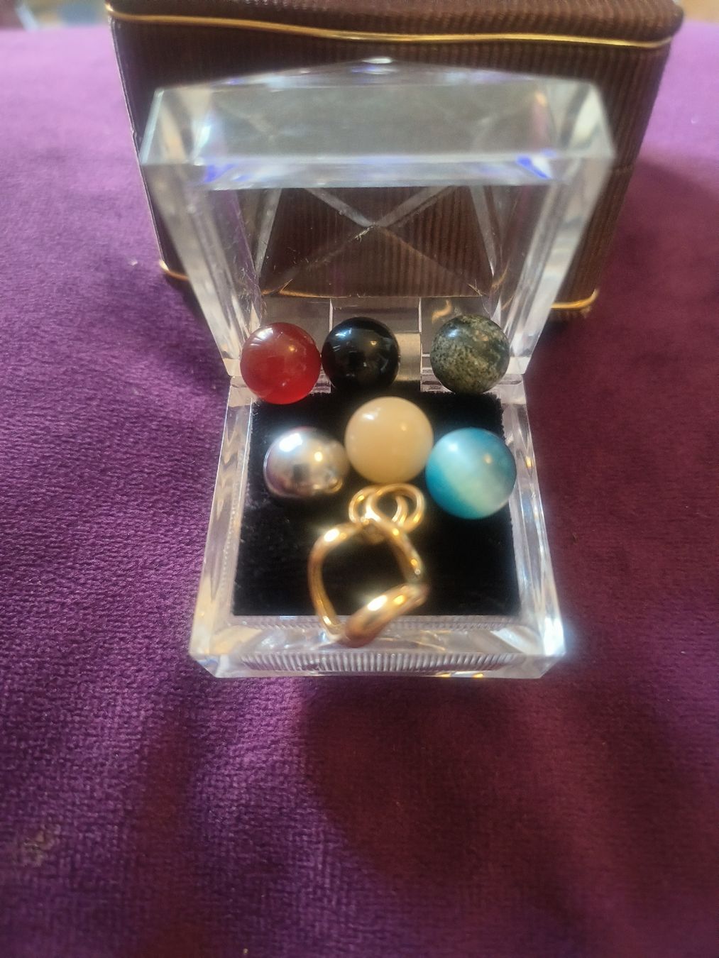 Gilbert Albert Ciondoli: bijoux  pendentif or 750 Gilbert Albert  – Usato da Pampigny venduto da Nathbn 2