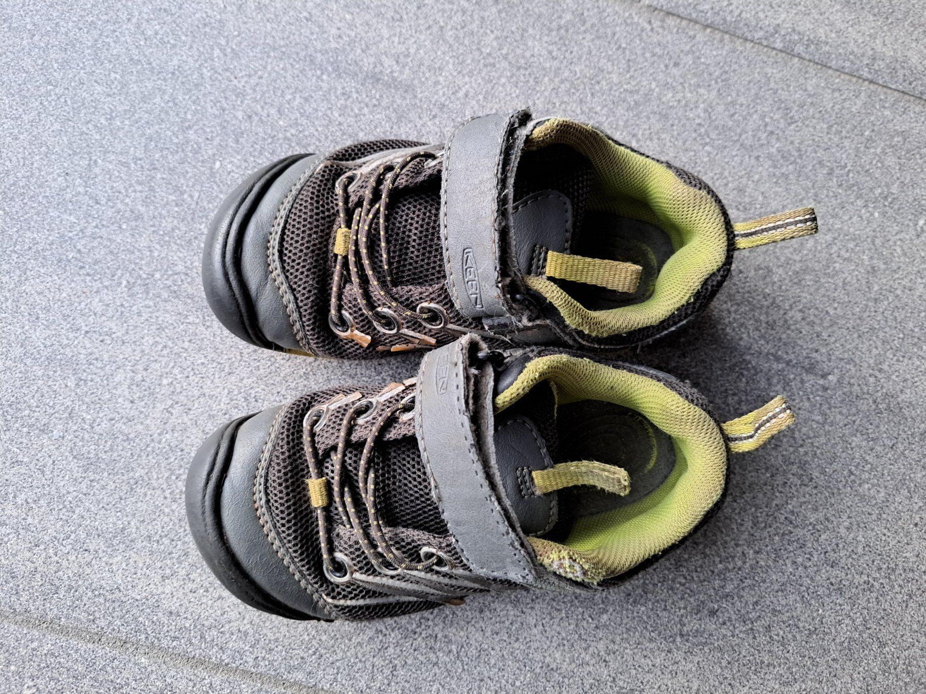 Keen Scarpe per ragazzi: Keen Schuhe Gr 27 – Usato da Bünzen venduto da nagyagi111mail 1