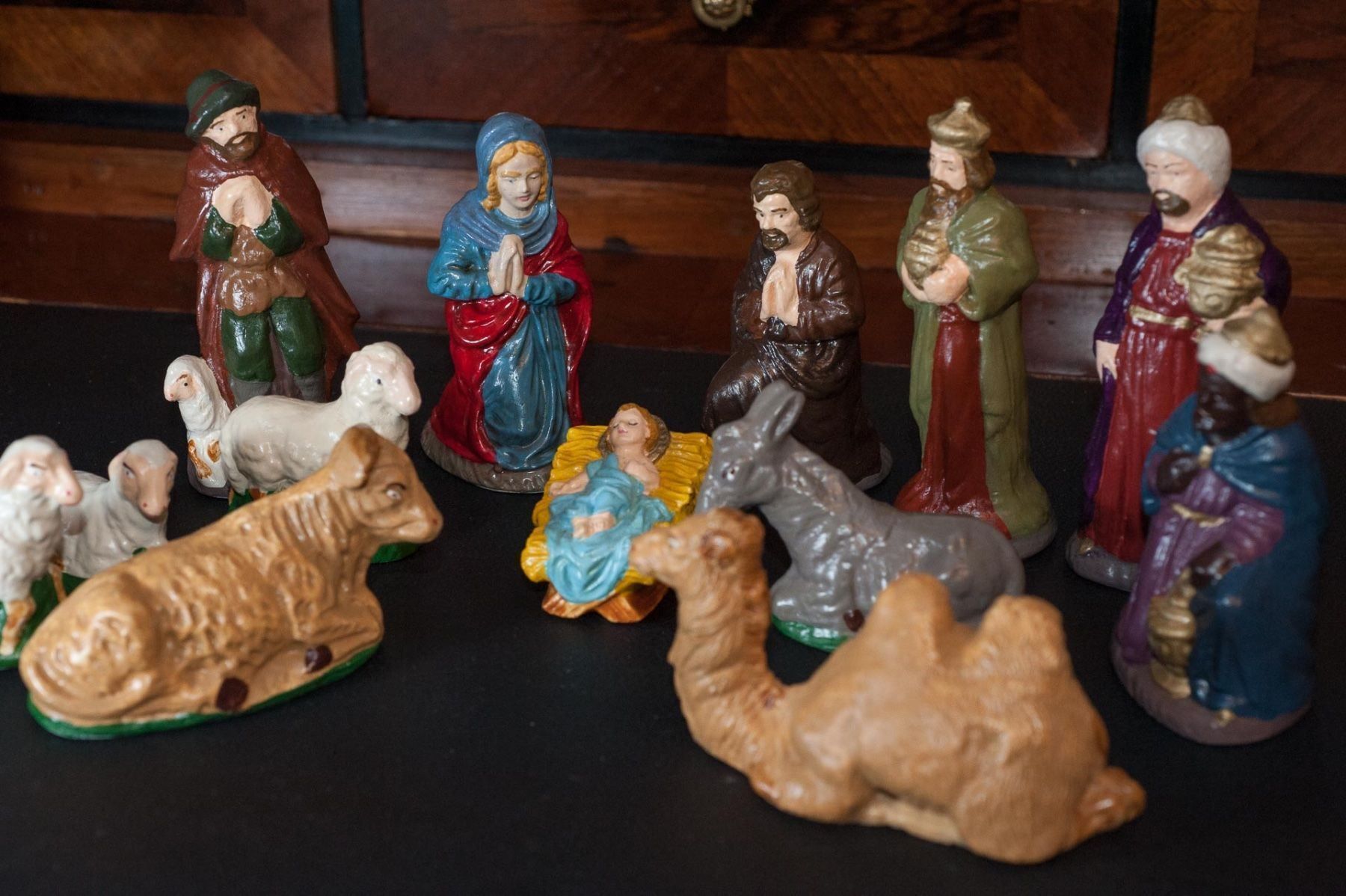Statuette: Krippenfiguren, 13 Figuren - handgemacht – Usato da Schwerzenbach venduto da floridan 2