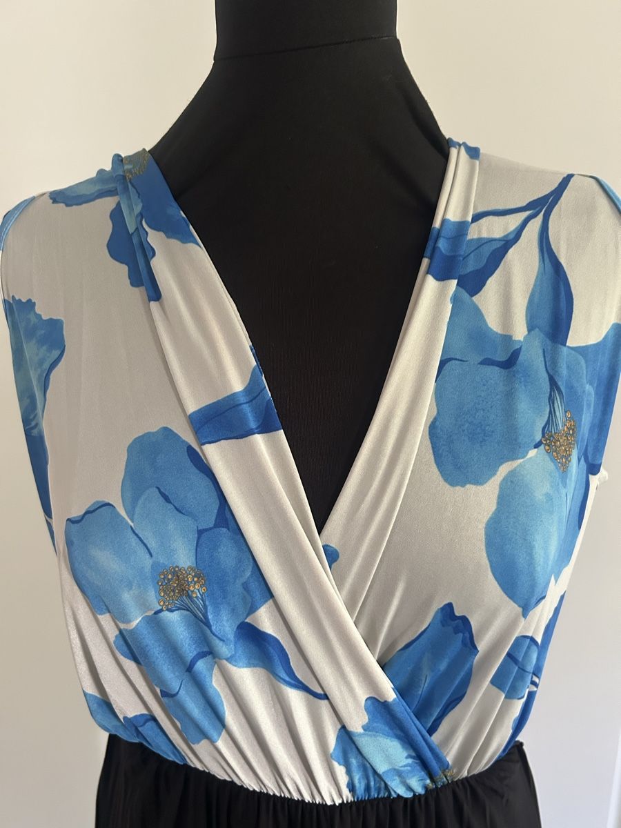 Jumpsuits: Jumpsuit 🩵 M – Gebraucht aus Fribourg von ficelle_de_luge 1