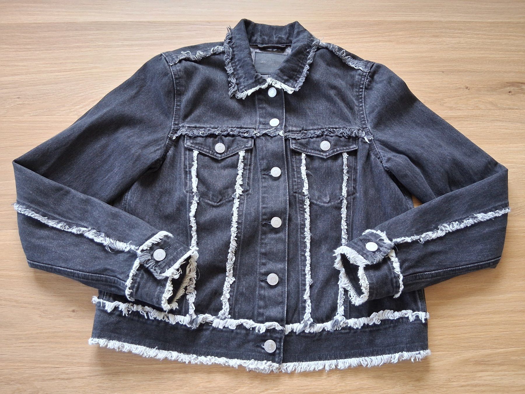 Weekday Jacken: Weekday Jeansjacke S – Gebraucht aus Lengnau AG von Nathi88