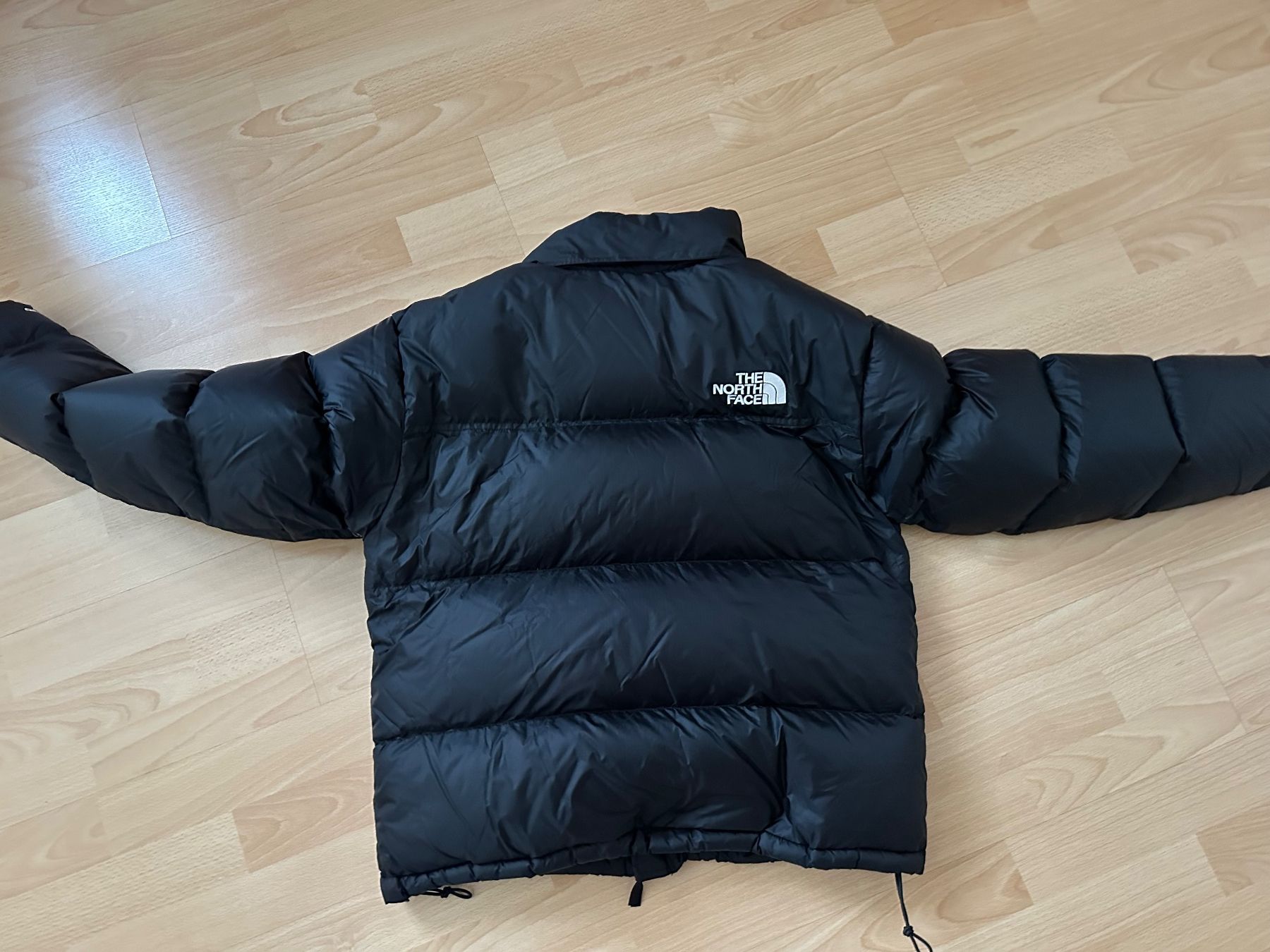 North Face Giacche: The North Face Nutspe 700 black NEU – Nuovo e nell'imballaggio originale da Chur venduto da Sim7000 7