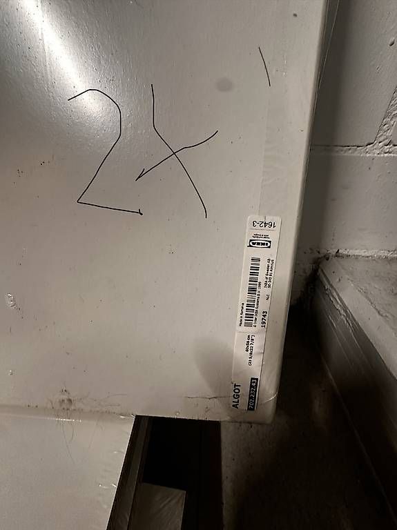 Scaffali: IKEA Algot und Besta Regal – Usato da Stallikon venduto da jpkoch74 3