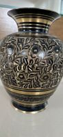 Sehr Alte  Indische vase mit sehr schönen Verzierungen