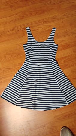 Sommerkleider, Gr. S-M, NEU! (verschiedene)
