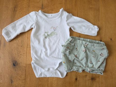 Set Body und kurze Hose, Gr. 62, Name it, Newborn, Wal, grün