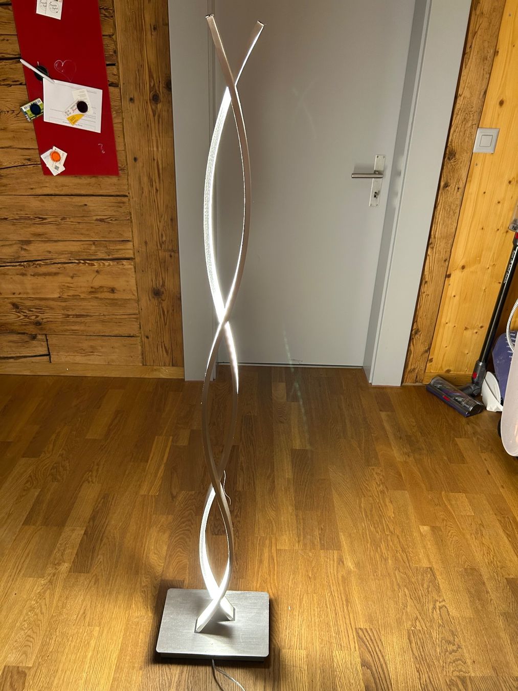 Lampade: Stehlampe – Usato da Rotkreuz venduto da nat_5pbz 1