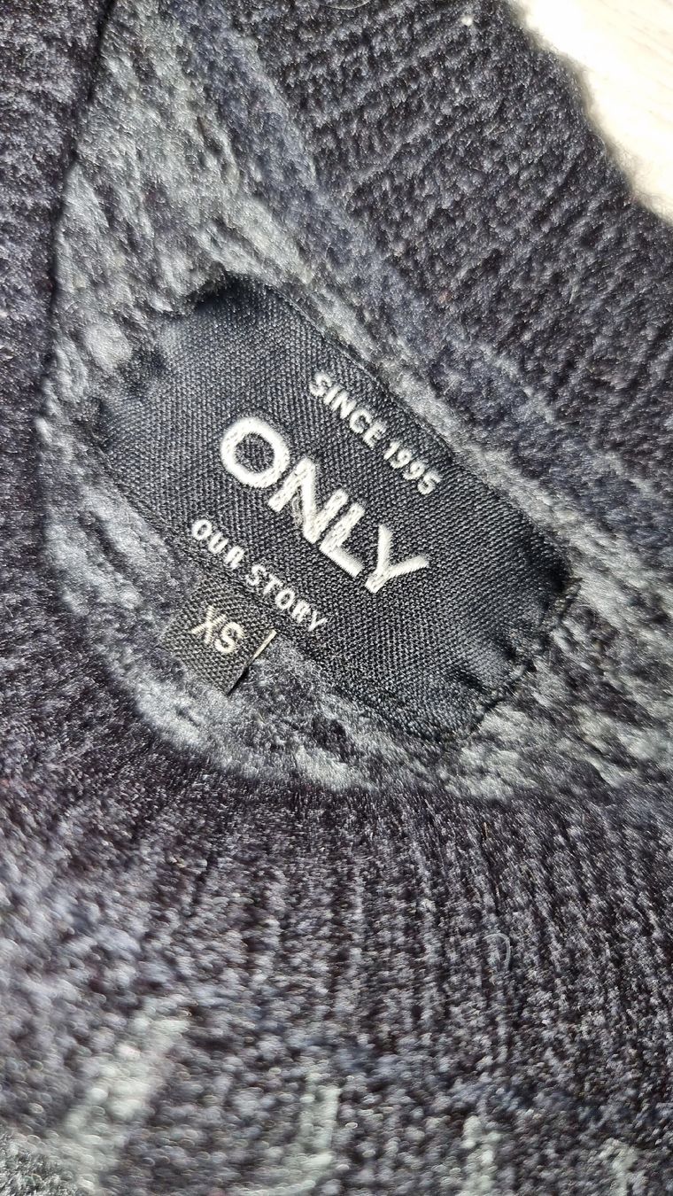 Only Maglioni & Felpe: Only Strickpullover, Grösse XS, Grau/Rosa, Winter – Usato da Wigoltingen venduto da Zuckerfee84 2