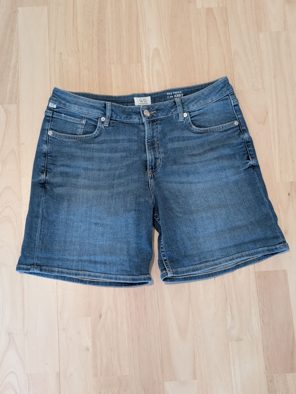 Pantaloni: Kurze Hose – Usato da Basel venduto da Casamo