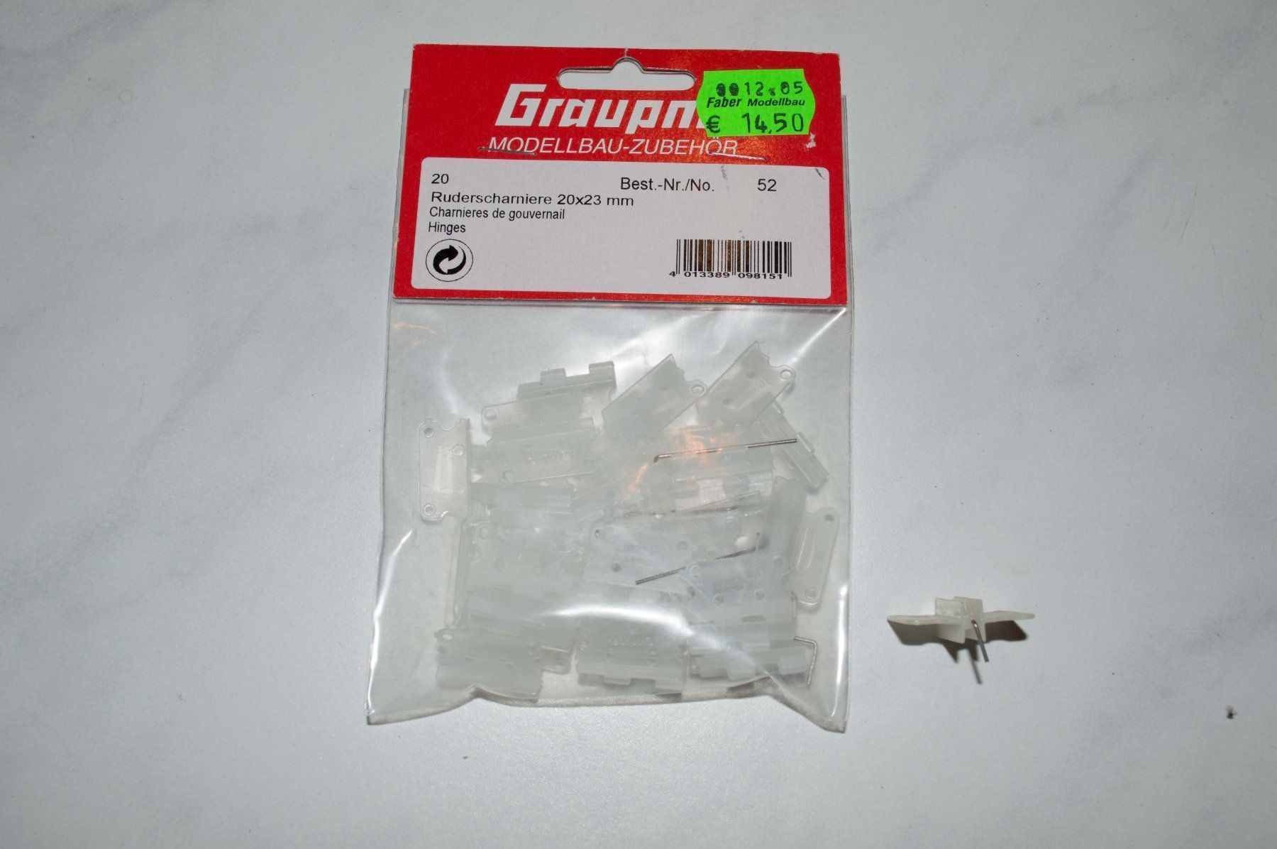 Graupner Modellismo RC: Graupner Ruderscharnier Nr. 52 – Nuovo e nell'imballaggio originale da Schindellegi venduto da chrigel_58