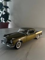 Studebaker Golden Hawk 1957 Modellauto 1:18