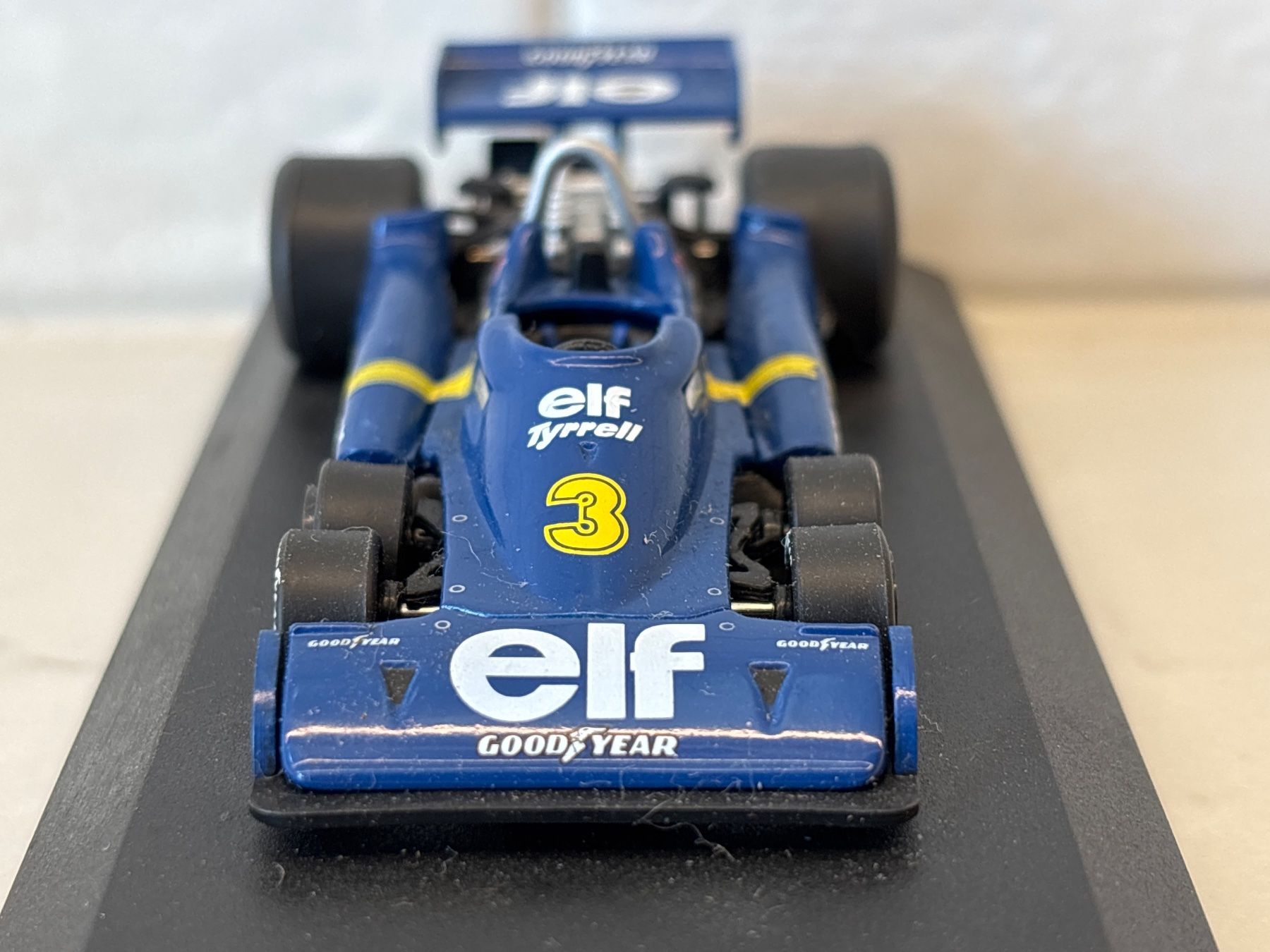 IXO Modellautos: Ixo Tyrell six Wheeler P 34 1/43 – Gebraucht aus Gollion von Hampton 3