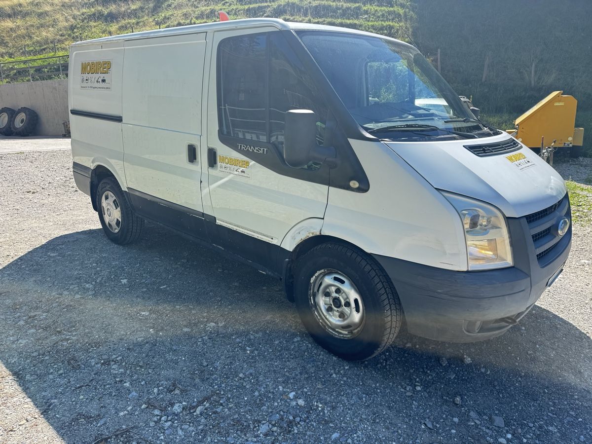 Ford Veicoli commerciali: Ford Transit 4x4 - ohne MFK – Difettoso da Guggisberg venduto da Mobirep_Gmbh 2