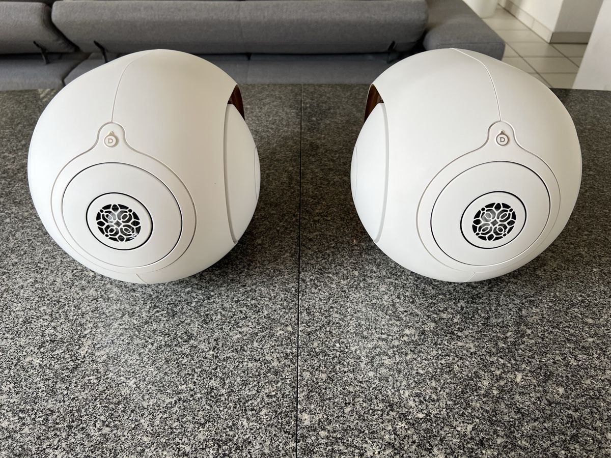 Devialet Casse acustiche: Phantom Devialet 108 db gold stéréo + accessoires  – Usato da Delémont venduto da YBroquet 1