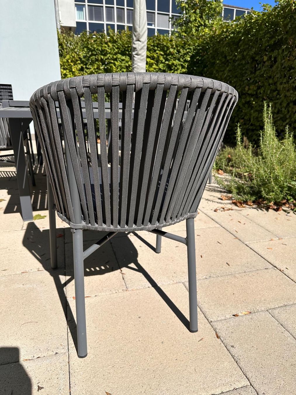 Tavoli: Outdoor set table and chairs – Usato da Zürich venduto da soc_kl9g 4