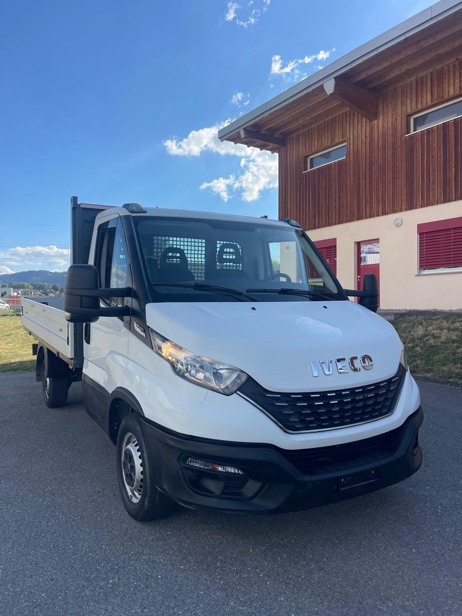 Iveco Véhicules utilitaires: Iveco 35s14 daily  – D'occasion à Montreux par ach_gq6t 1