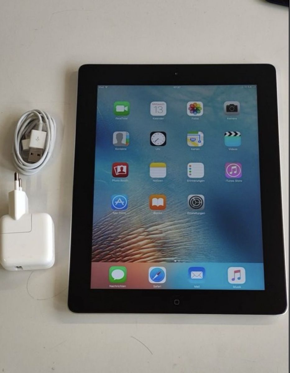 Apple Tablet PC: iPad 3 WiFi 64GB – Usato da Delémont venduto da Emi-98 3