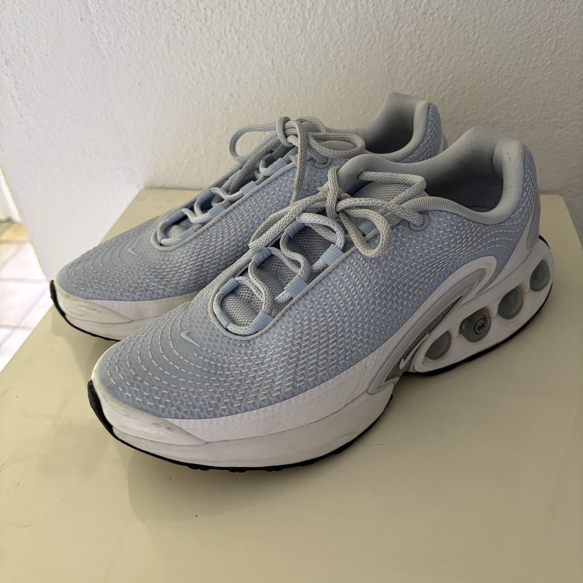 Nike Scarpe da uomo: Nike Air Max DN Wmns – Usato da Winterthur venduto da LaBodega 2